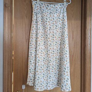 NWT Floral White Midi Skirt XXL